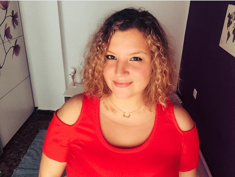 Canal de Booktube Adriana Tejada. Escritora