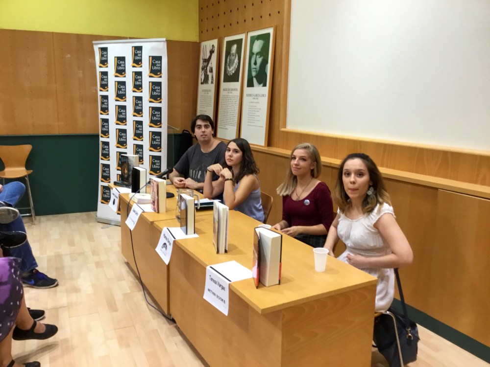 I Jornadas de Fantasía Literaria en Casa de Libro Sevilla organizadas por Adriana Tejada. Escritora