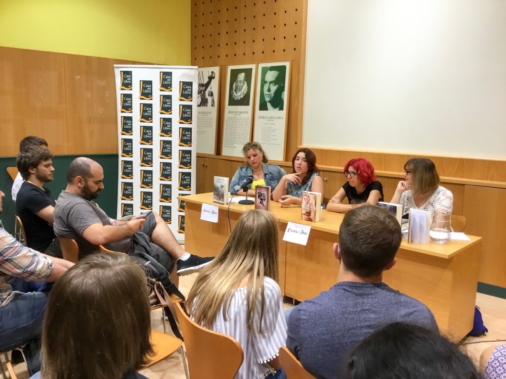 I Jornadas de Fantasía Literaria en Casa de Libro Sevilla organizadas por Adriana Tejada. Escritora