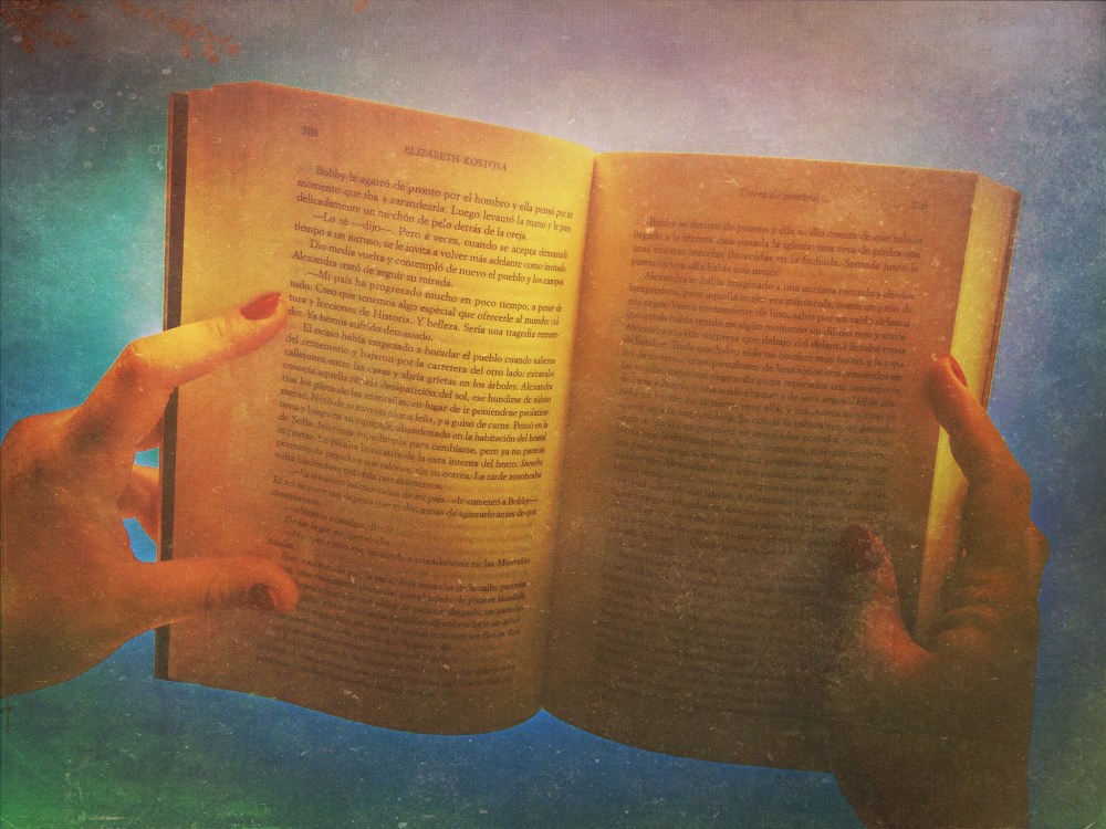 Adriana Tejada. Escritora